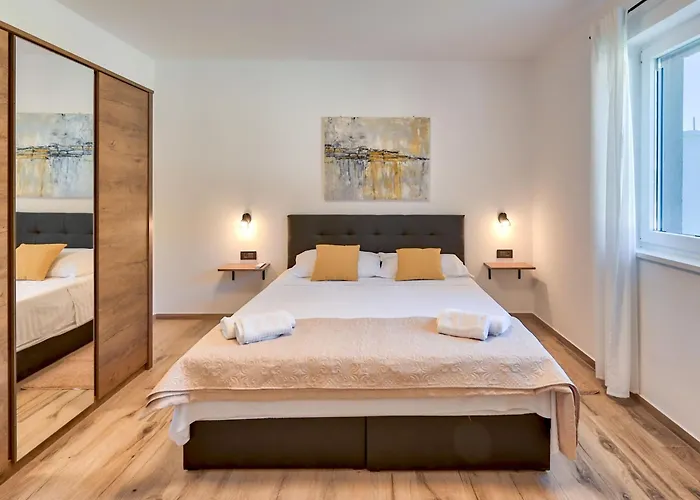 Montevernal By Interhome *