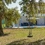 Villa Montevernal By Interhome Pula