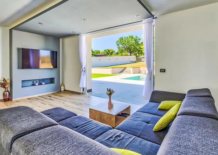 Montevernal By Interhome Villa *