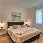 וילה Montevernal By Interhome פולה